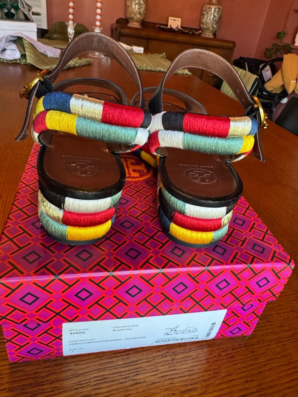 Tory Burch Black Leather Sandals with Multicolor Woven Platform - Picture 3 of 7